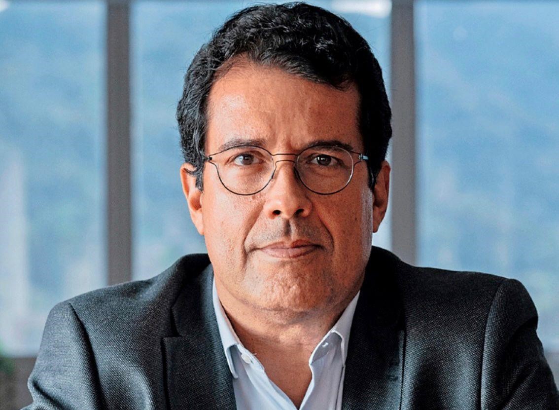 André